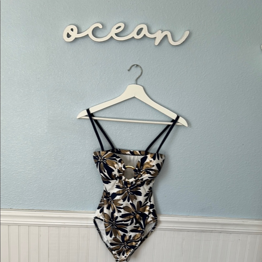 NEW Badgley Mischka Floral One-Piece Swimsuit